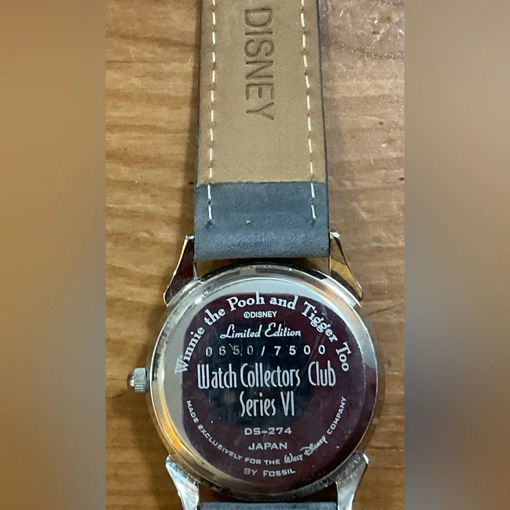 Fossil: Disney Tiger, Rabbit and Roo limited edition #650/7500 collectors watch.